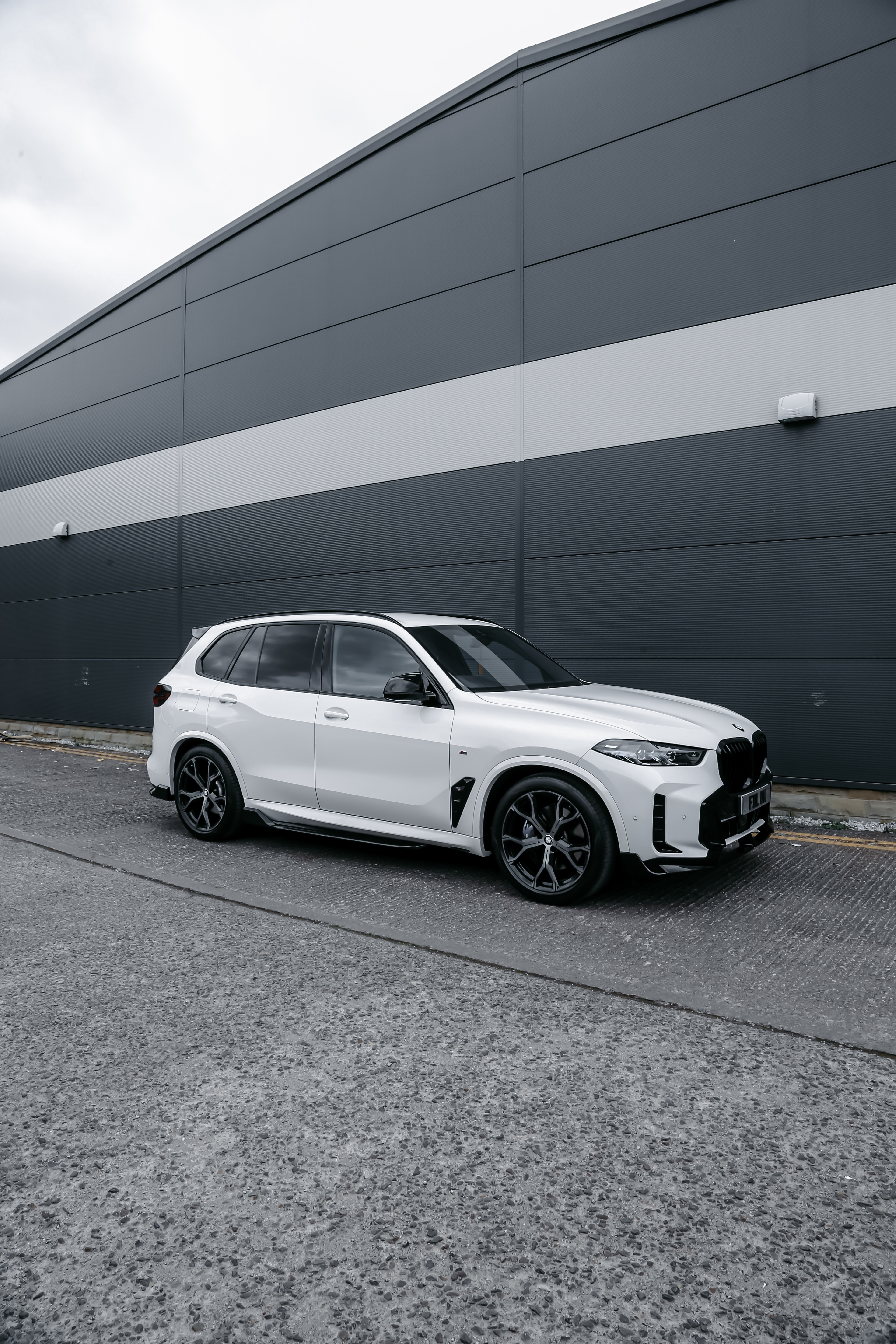 BMW X5 G05 facelift white build